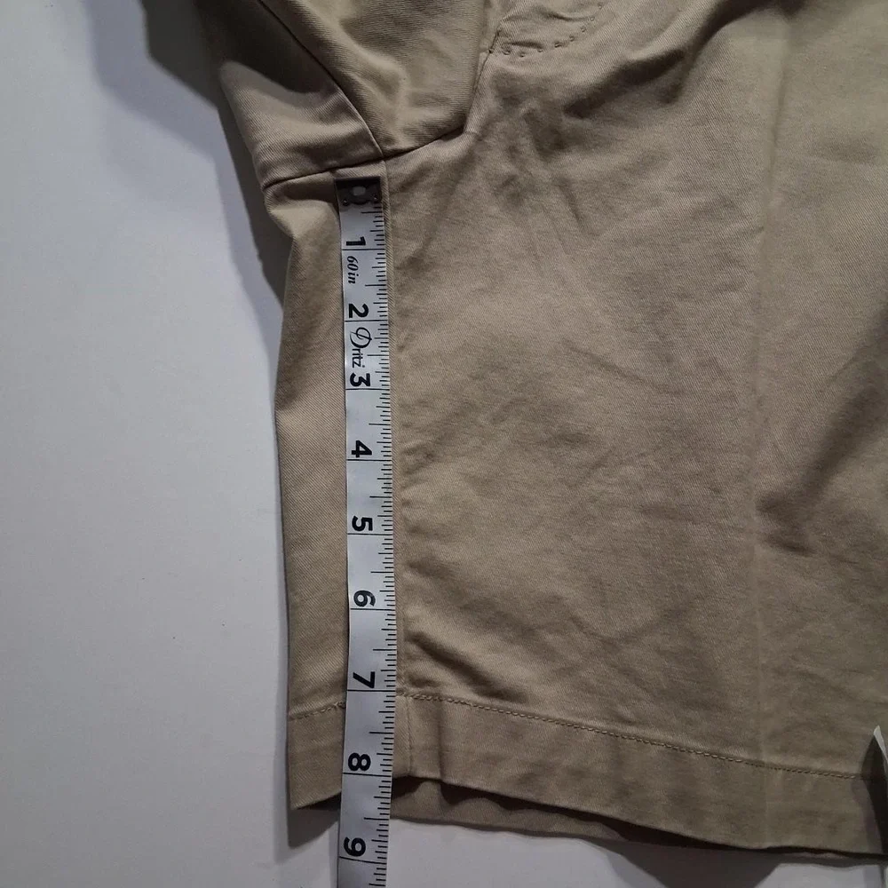 Peter Millar Men's Flat Front Chino shorts in Khaki neutral tan color SZ 36